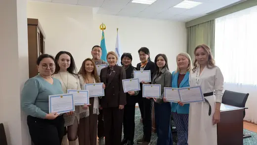 Вручение сертификатов выпускникам тренингов DUAL.KZ
